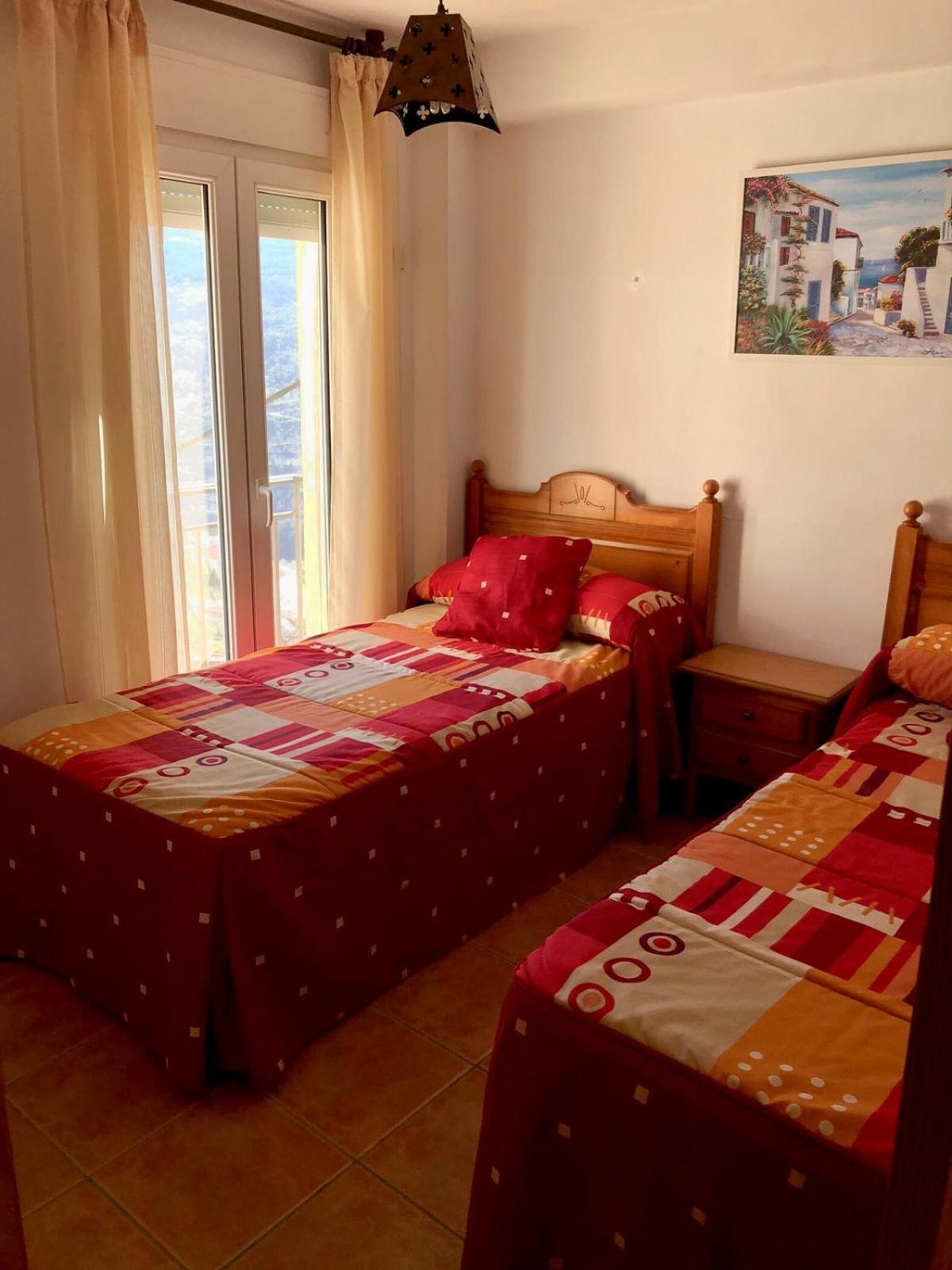 Casa Maribel Villa Guejar Sierra Eksteriør bilde